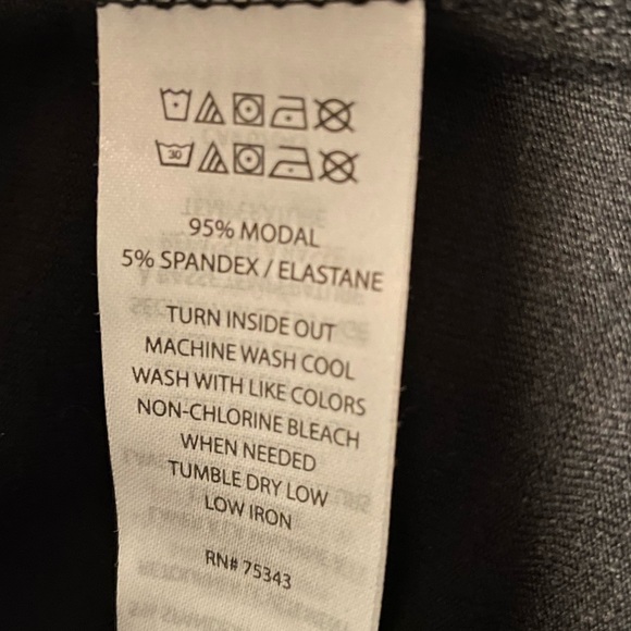 EUC Willi Smith Pullover Blouse, SizeM 3/4” sleeves & 5”  slits at the side seam - Picture 10 of 12